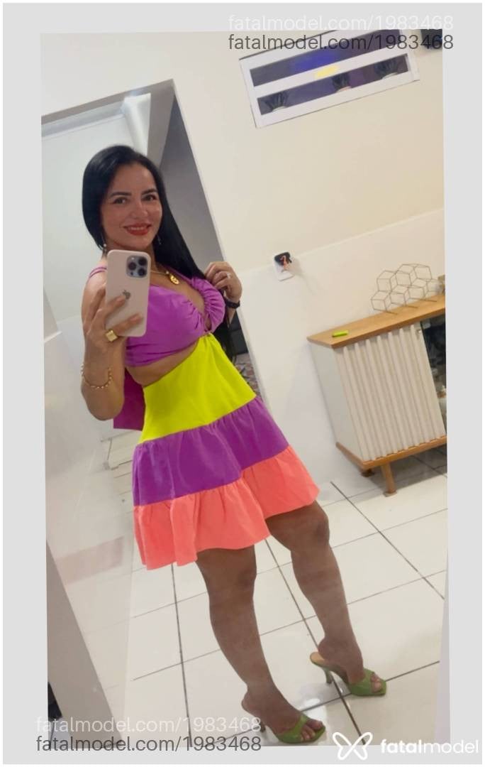 Acompanhante mulher morena (o) de olhos castanhos em Corumbá - ísis