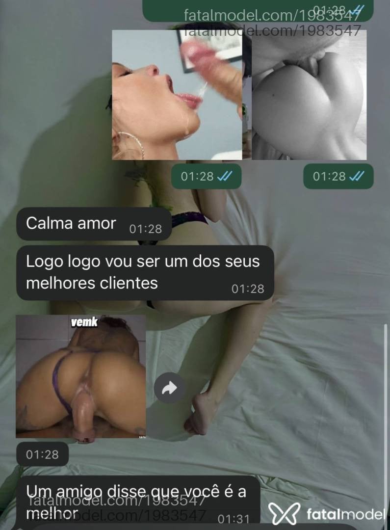 Acompanhante mulher trans com cabelo castanho de olhos verdes - Branquinhaa