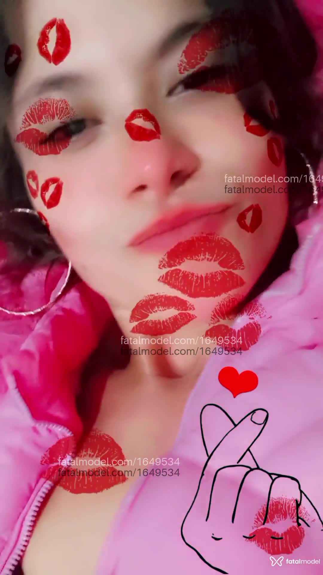 Acompanhante mulher com cabelo castanho de olhos castanhos em Inocência - Raffaela Mazzon