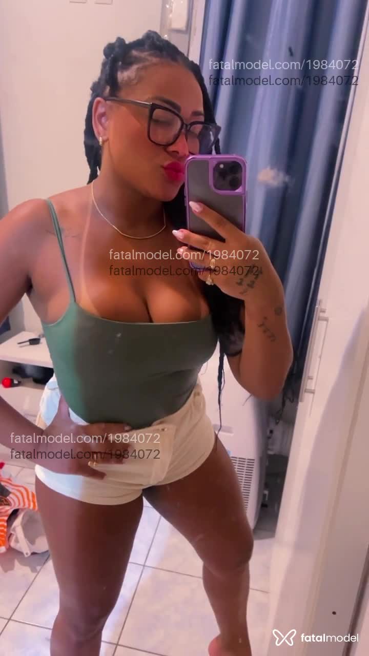 Acompanhante mulher morena (o) de olhos pretos em Rio de Janeiro - Thayna