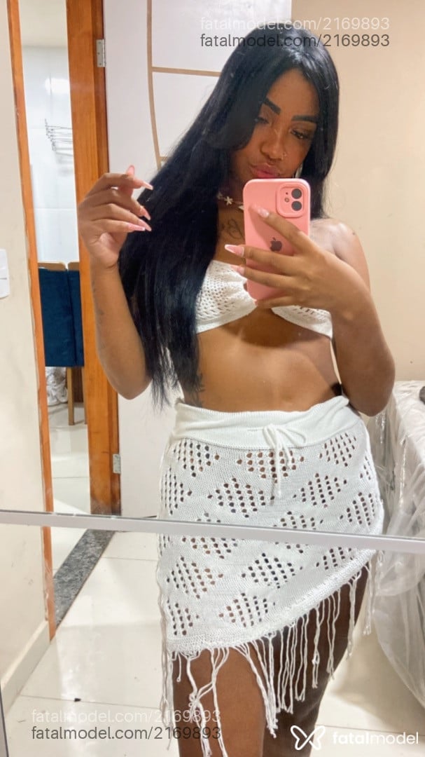Acompanhante mulher morena (o) de olhos castanhos em Rio de Janeiro - Leandra Myller