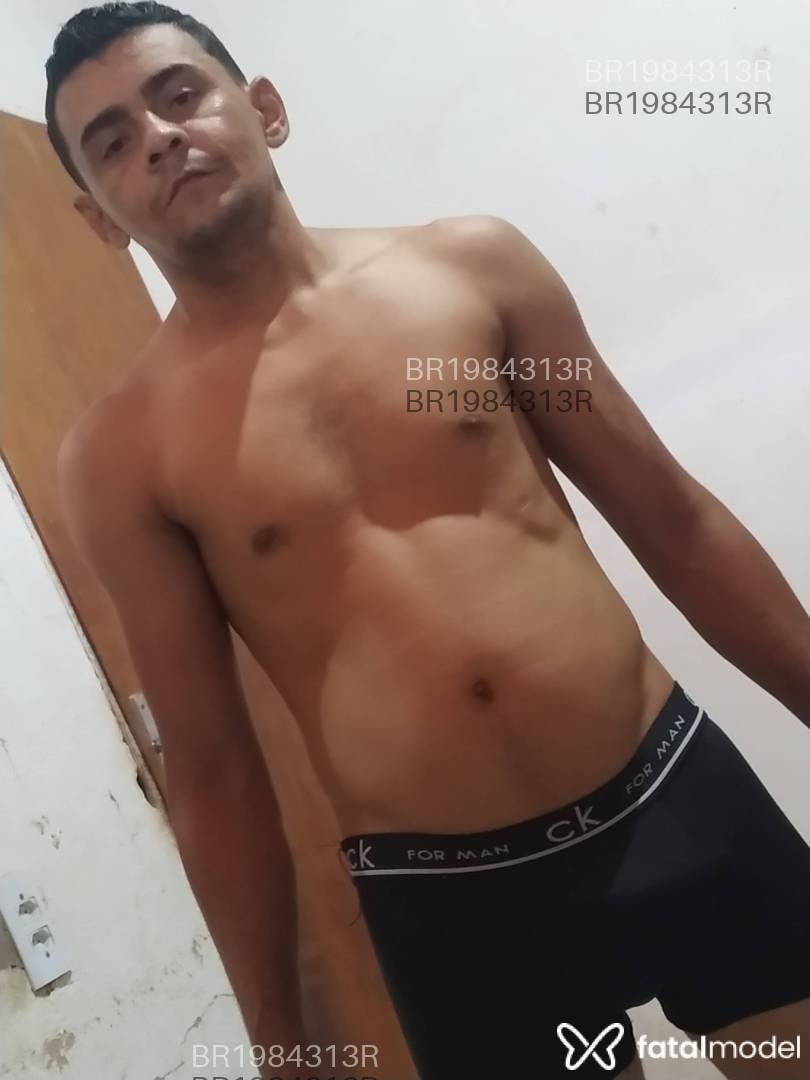 Acompanhante homem morena (o) de olhos castanhos em Fortaleza - Viana