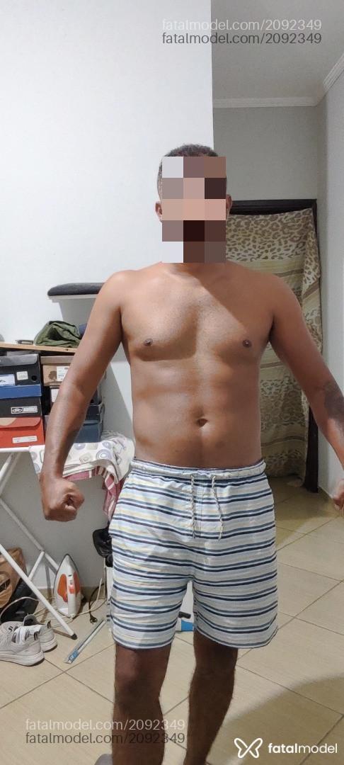Acompanhante homem morena (o) de olhos castanhos em Mogi Guaçu - Gustavo