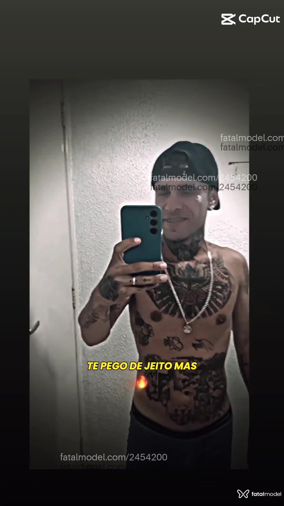 Acompanhante homem loira (o) de olhos azuis - Dionatan Acompanhante homem loira (o) de olhos azuis - Dionatan