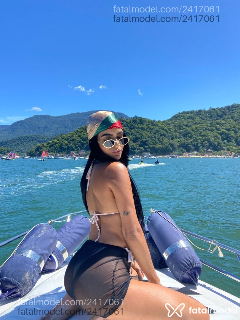 Acompanhante mulher morena (o) de olhos castanhos - Hadassa Acompanhante mulher morena (o) de olhos castanhos - Hadassa