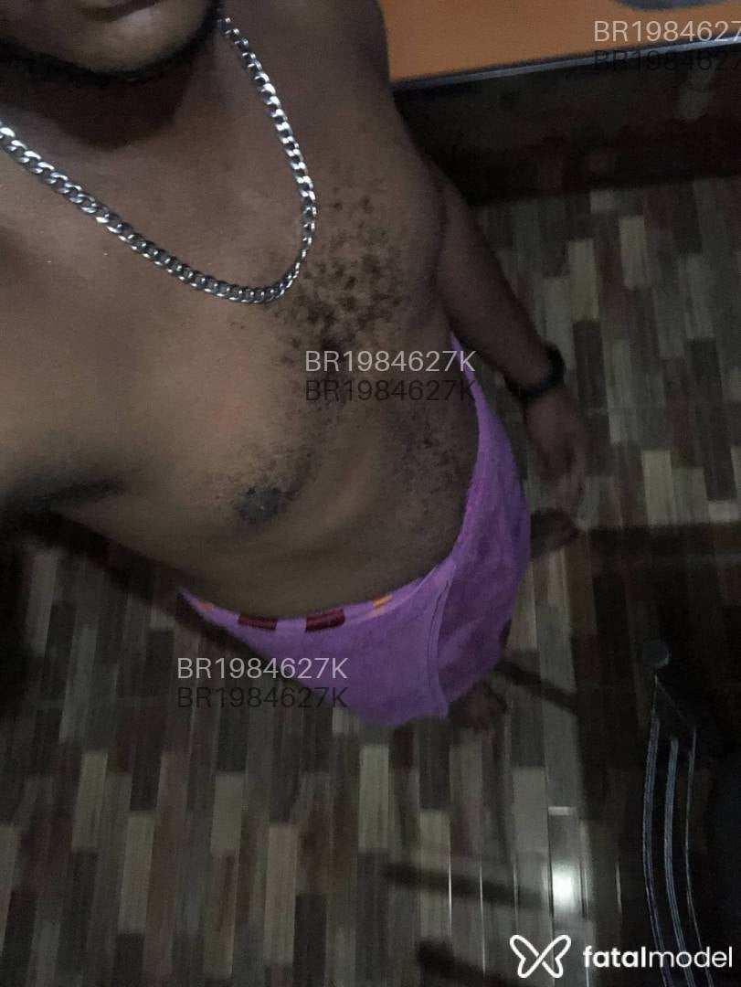 Acompanhante homem morena (o) de olhos castanhos em Porto Velho Acompanhante homem morena (o) de olhos castanhos em Porto Velho - Negojosi