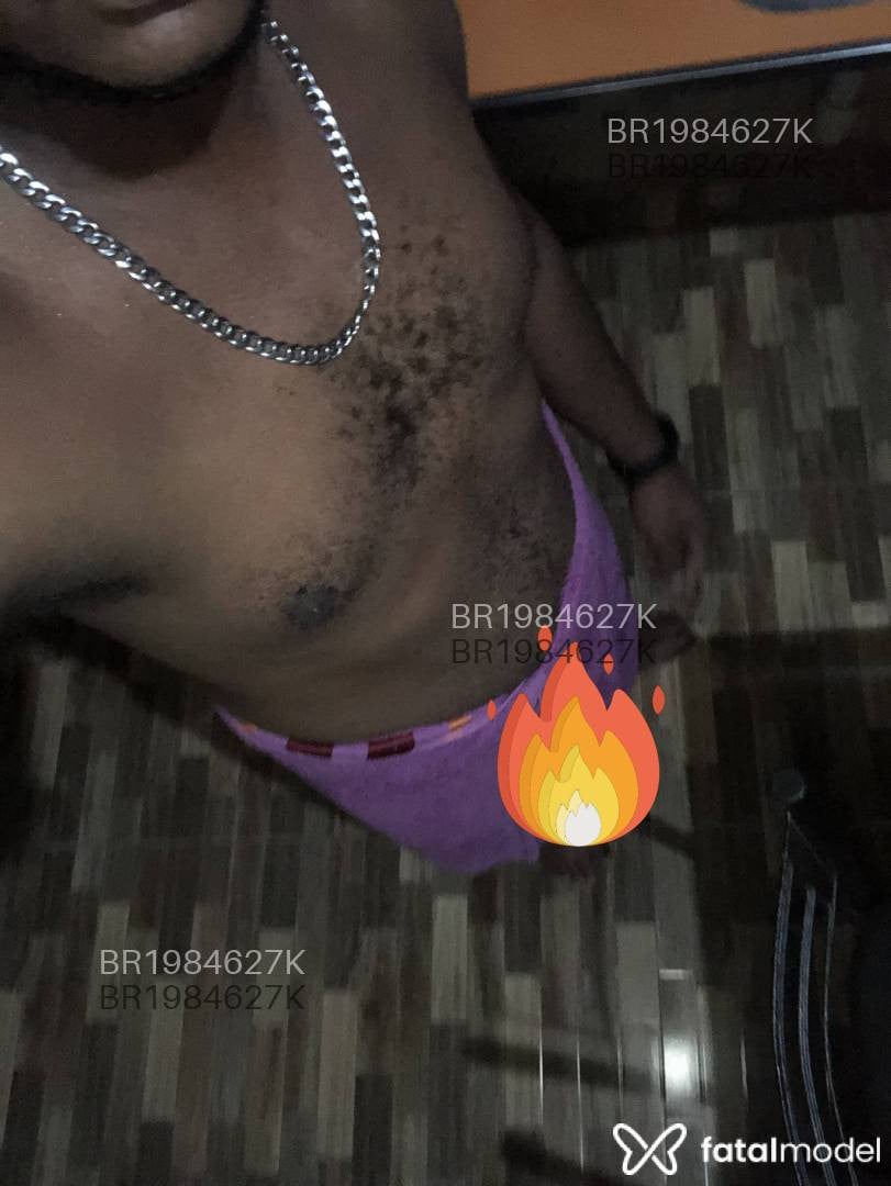 Acompanhante homem morena (o) de olhos castanhos em Porto Velho Acompanhante homem morena (o) de olhos castanhos em Porto Velho - Negojosi
