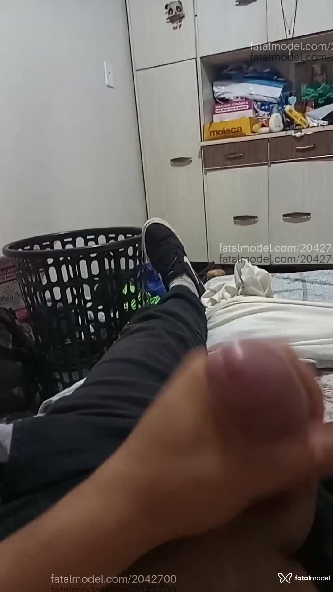 Acompanhante homem com cabelo castanho de olhos castanhos em Cascavel - Dihmmy