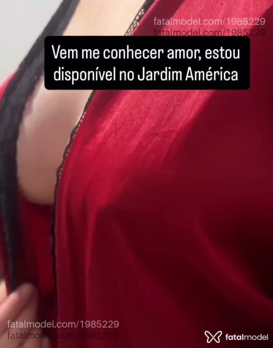 Acompanhante mulher loira (o) de olhos castanhos em Goiânia - Emília