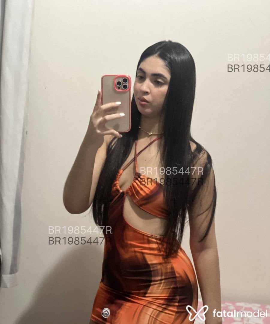 Acompanhante mulher com cabelo castanho de olhos castanhos em Sinop - Ana