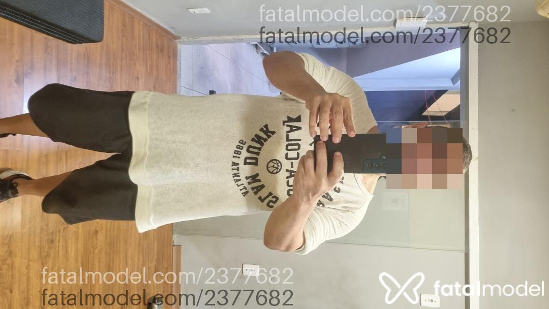 Acompanhante homem com cabelo castanho de olhos verdes em Rio de Janeiro Acompanhante homem com cabelo castanho de olhos verdes em Rio de Janeiro - Breno