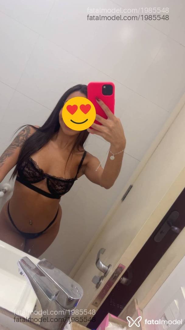 Acompanhante mulher com cabelo castanho de olhos castanhos - Maria Eduarda