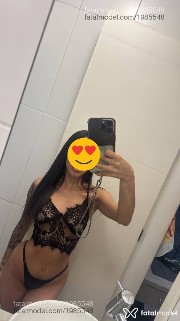 Acompanhante mulher com cabelo castanho de olhos castanhos - Maria Eduarda