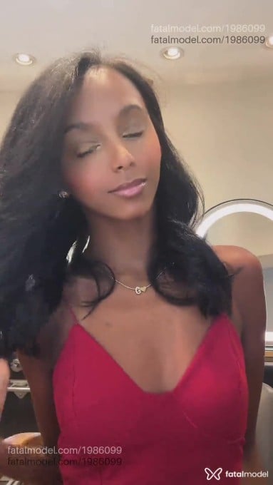 Acompanhante mulher morena (o) de olhos pretos em Rio de Janeiro - Aurora Clair