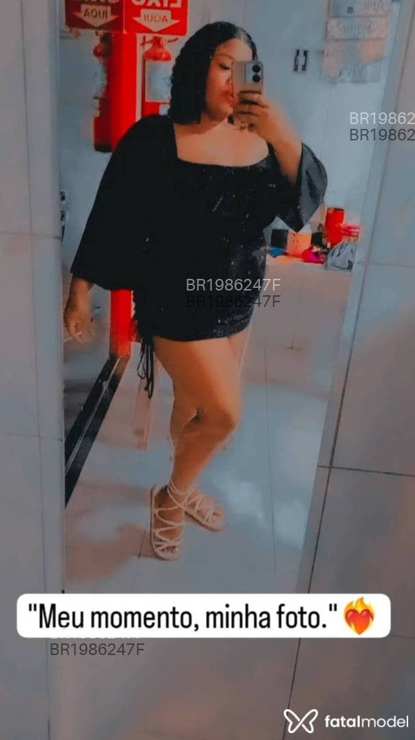 Acompanhante mulher com cabelo castanho de olhos castanhos em Luís Eduardo Magalhães - Laidy