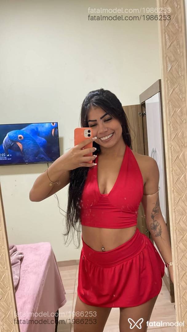 Acompanhante mulher com cabelo castanho de olhos pretos em Aripuanã Acompanhante mulher com cabelo castanho de olhos pretos em Aripuanã - Lorena