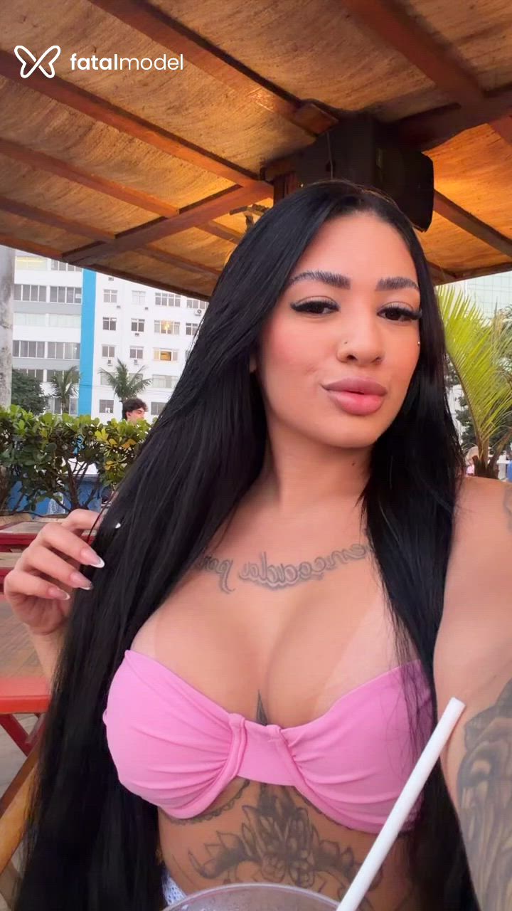 Acompanhante mulher morena (o) de olhos castanhos - Jade