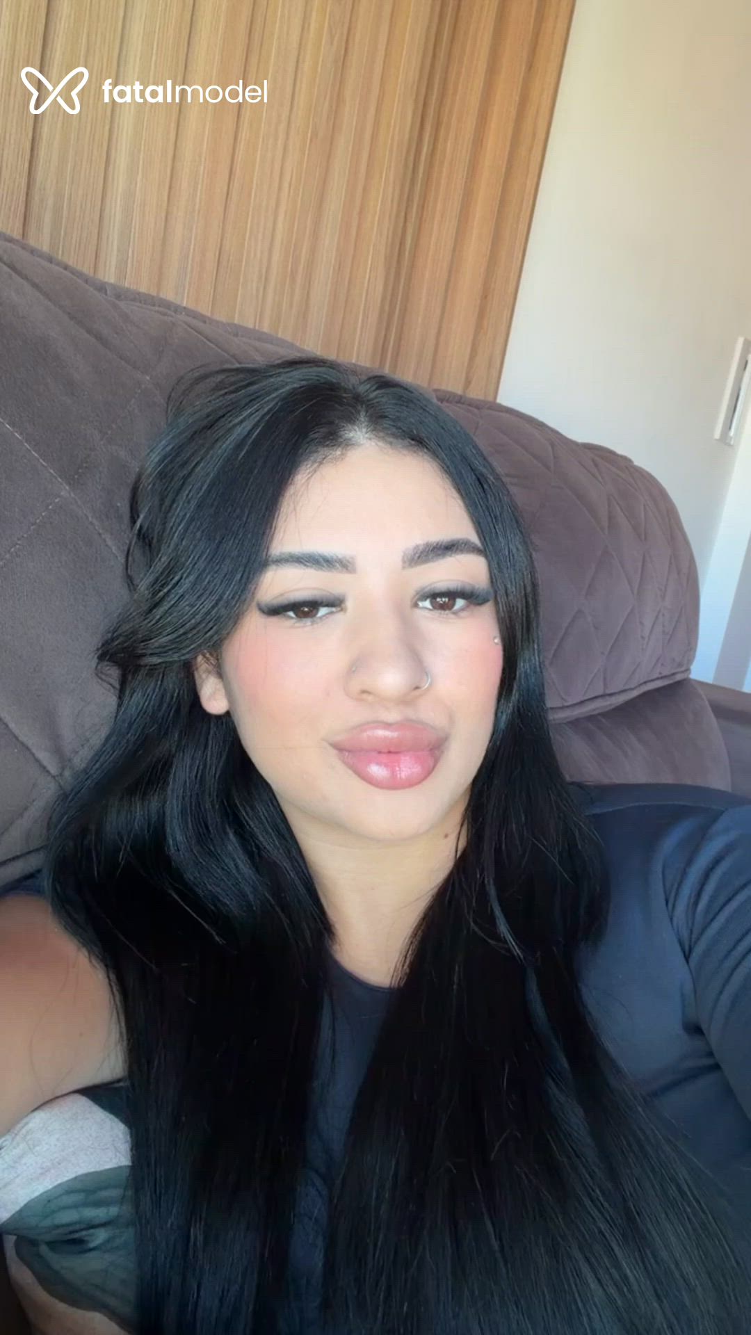 Acompanhante mulher morena (o) de olhos castanhos em Ribeirão Preto Acompanhante mulher morena (o) de olhos castanhos em Ribeirão Preto - Jade