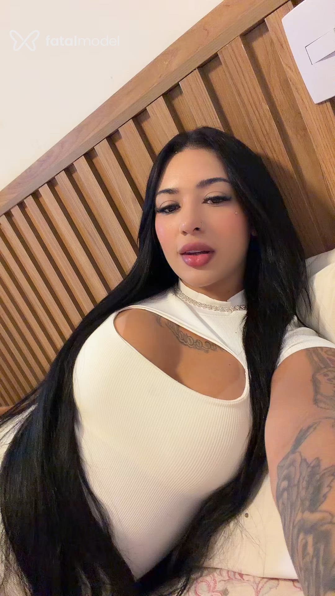 Acompanhante mulher morena (o) de olhos castanhos em Ribeirão Preto Acompanhante mulher morena (o) de olhos castanhos em Ribeirão Preto - Jade