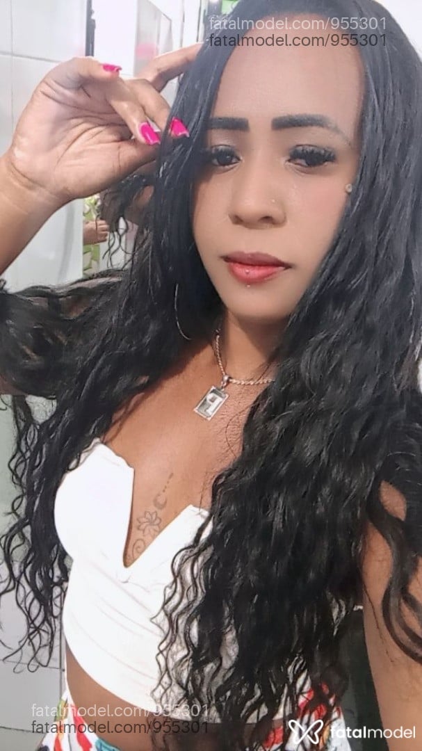 Acompanhante mulher morena (o) de olhos pretos em Ubatuba - Poly