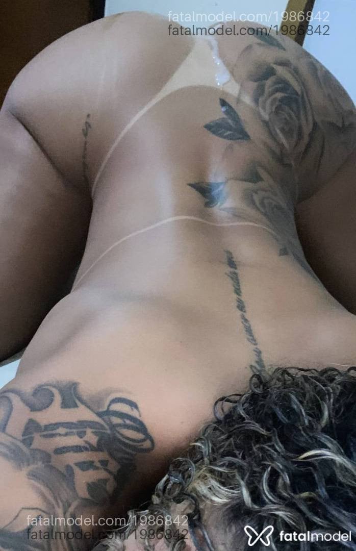 Acompanhante mulher morena (o) de olhos castanhos em Ituiutaba - Mia Bellini