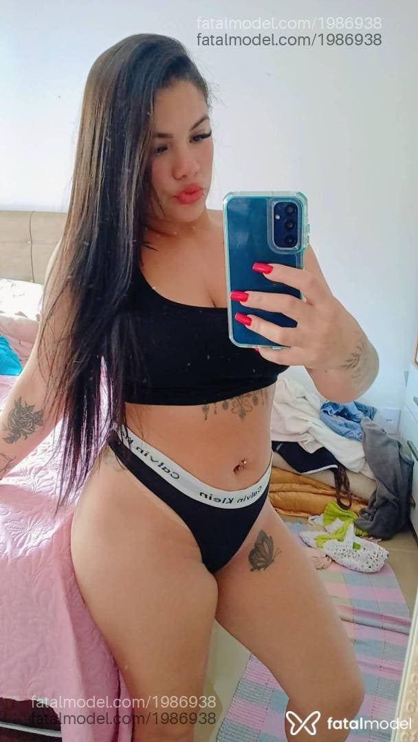 Acompanhante mulher morena (o) de olhos castanhos em Valença - Vitória