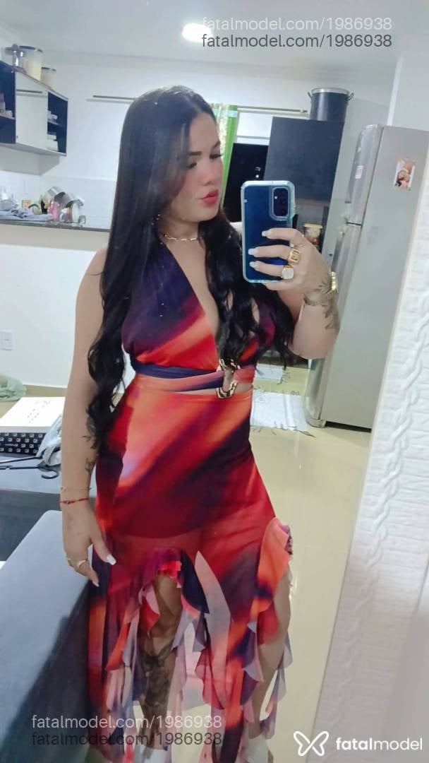Acompanhante mulher morena (o) de olhos castanhos em Valença - Vitória