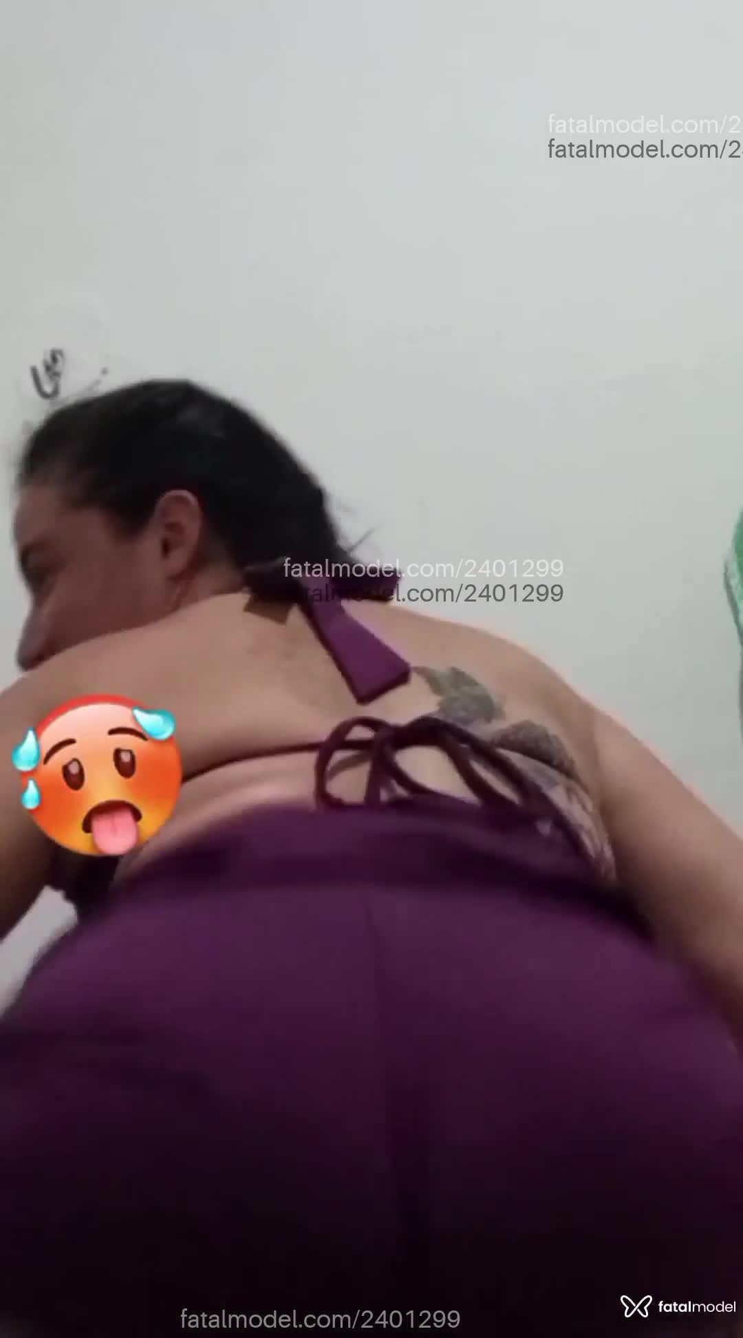 Acompanhante mulher morena (o) de olhos castanhos em Virtual - Letícia