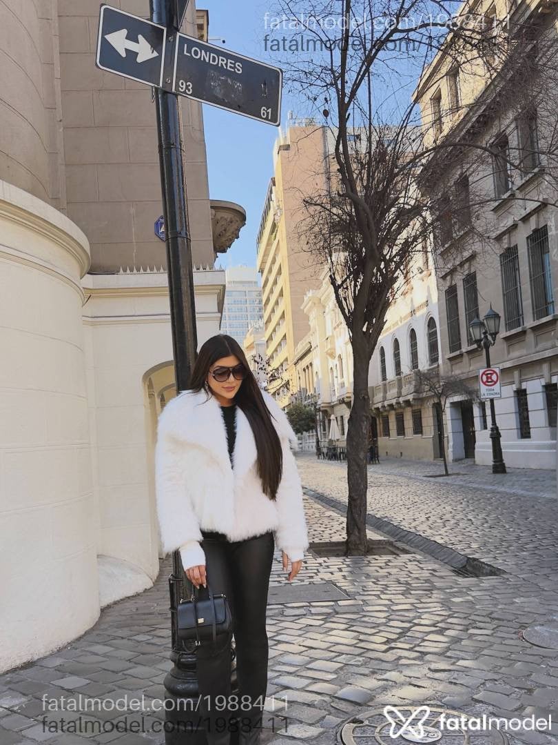 Acompanhante mulher morena (o) de olhos mel em Joinville - Mariana