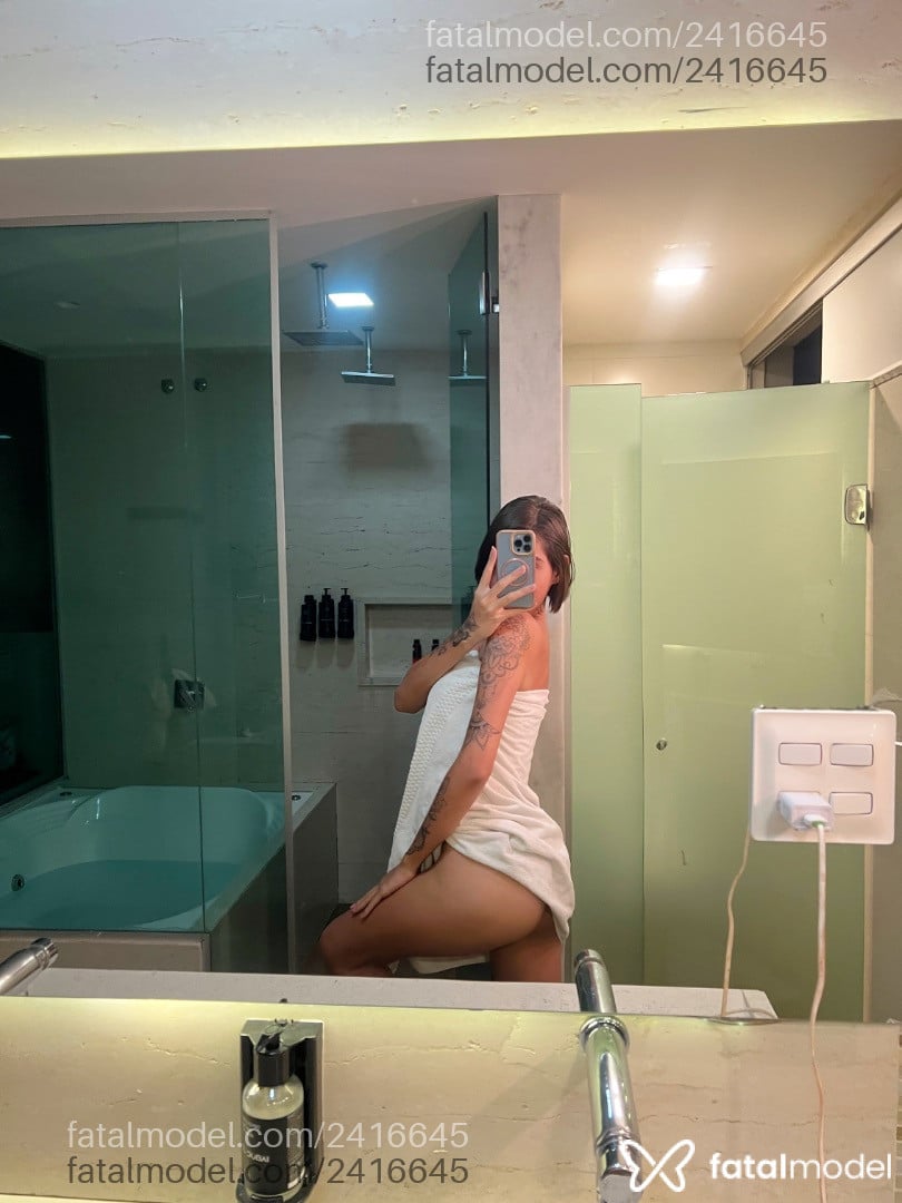 Acompanhante mulher trans com cabelo castanho de olhos castanhos em Belo Horizonte - Bianca Ferraz