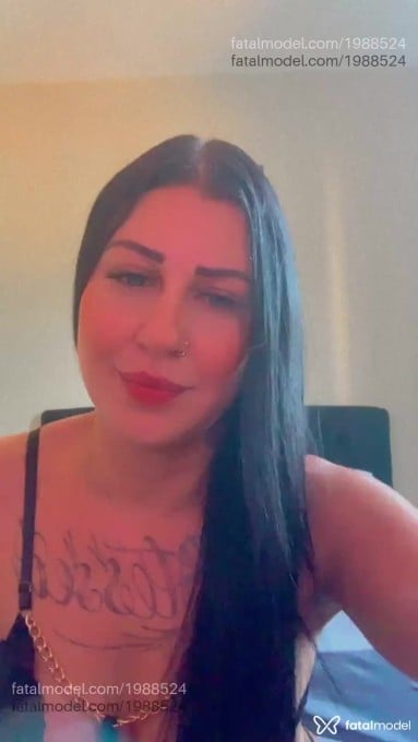 Acompanhante mulher morena (o) de olhos castanhos em Ibitinga Acompanhante mulher morena (o) de olhos castanhos em Ibitinga - Vick Ferraz