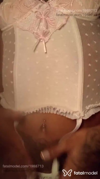 Acompanhante travesti com cabelo castanho de olhos castanhos em Armação dos Búzios - Lorena