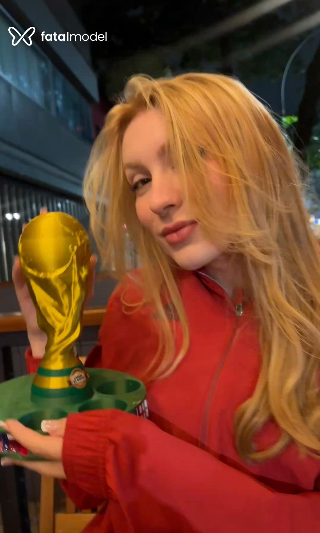 Acompanhante mulher trans com cabelo castanho de olhos mel em Volta Redonda Acompanhante mulher trans com cabelo castanho de olhos mel em Volta Redonda - Cecília Richthofen