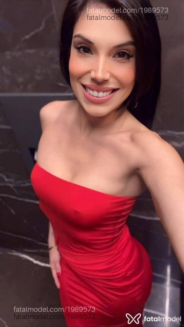 Acompanhante mulher morena (o) de olhos castanhos em São Paulo - Déboranq