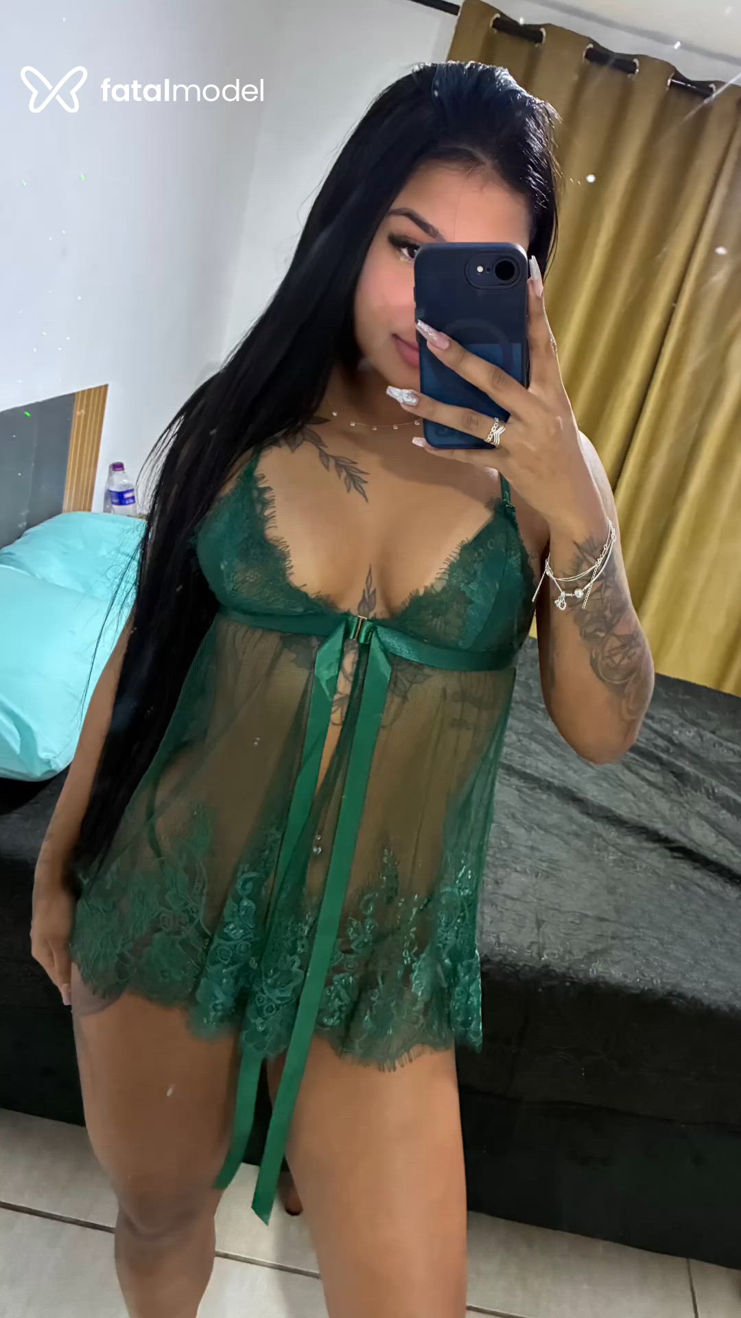Acompanhante mulher morena (o) de olhos pretos em Poços de Caldas Acompanhante mulher morena (o) de olhos pretos em Poços de Caldas - Bruninha