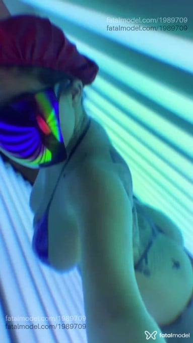 Acompanhante mulher loira (o) de olhos castanhos em Palmas Acompanhante mulher loira (o) de olhos castanhos em Palmas - Lívia Rafaella