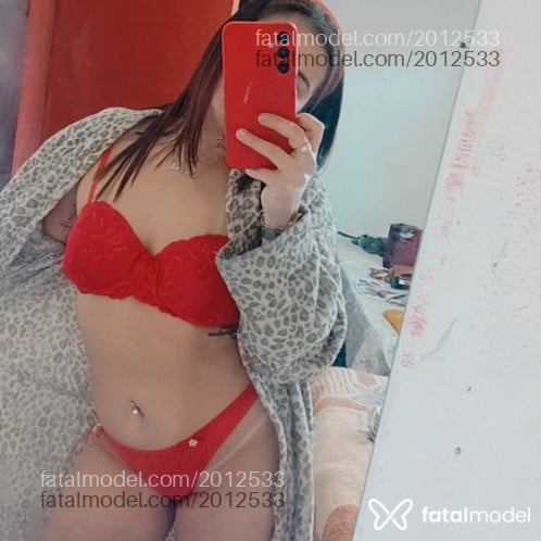 Acompanhante mulher com cabelo castanho de olhos castanhos em Joaçaba Acompanhante mulher com cabelo castanho de olhos castanhos em Joaçaba - Antonella Rabani