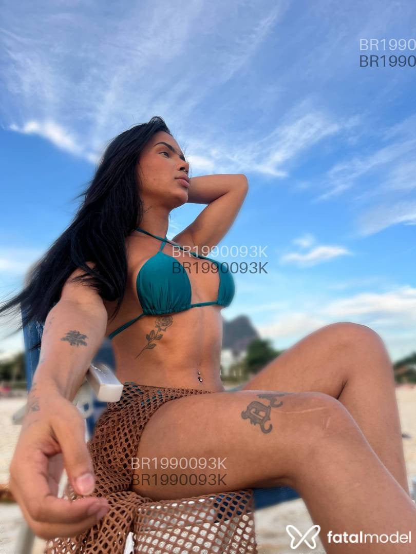 Acompanhante mulher trans morena (o) de olhos mel em Suzano Acompanhante mulher trans morena (o) de olhos mel em Suzano - Angell lanayy