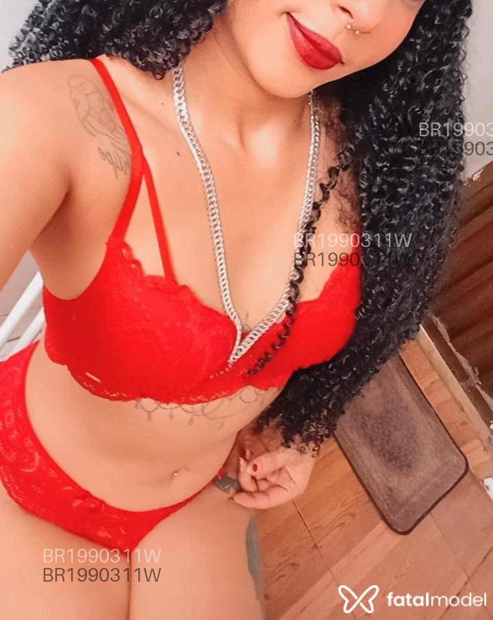 Acompanhante mulher morena (o) de olhos castanhos - Bianca Reis