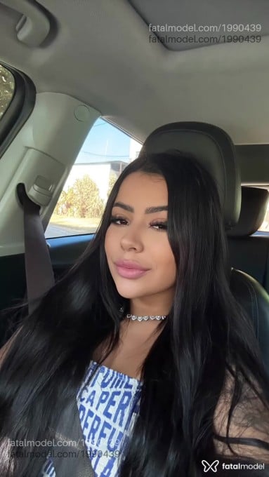 Acompanhante mulher morena (o) de olhos castanhos - Larah Albuquerque