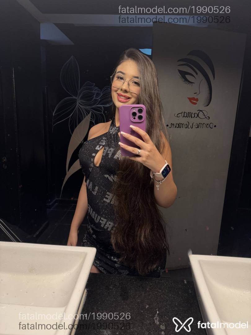 Acompanhante mulher com cabelo castanho de olhos castanhos em Rio de Janeiro - Liz Moreira