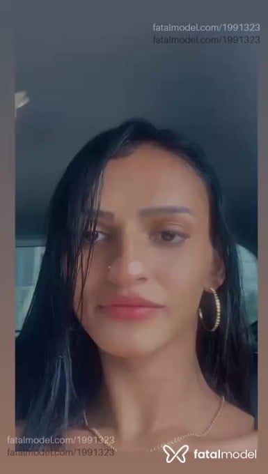 Acompanhante mulher trans com cabelo castanho de olhos pretos em Rondonópolis - Danny