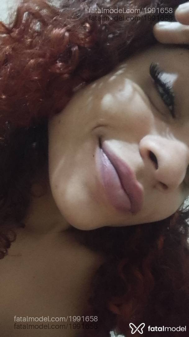 Acompanhante mulher ruiva (o) de olhos castanhos em Virtual - Bianca Sattori