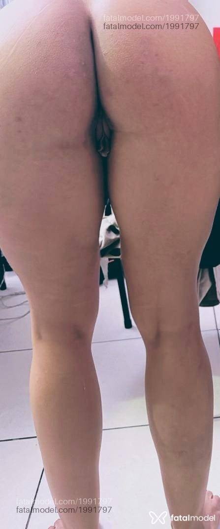 Acompanhante mulher com cabelo castanho de olhos castanhos em Betim - Amanda Souza