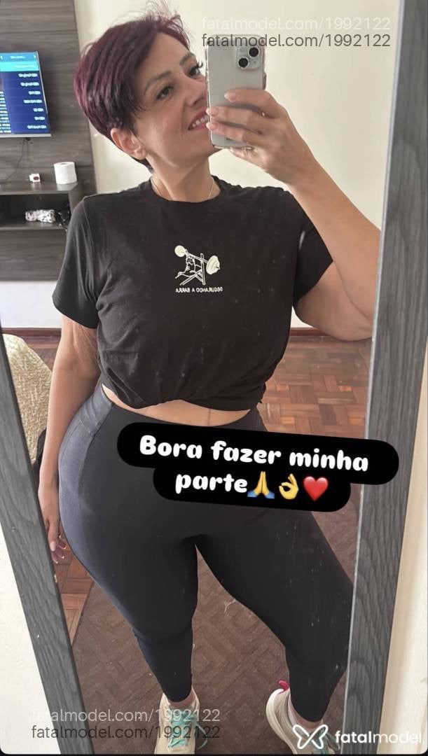 Acompanhante mulher ruiva (o) de olhos castanhos em Araras - Ana Liz