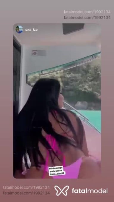 Acompanhante mulher morena (o) de olhos castanhos em Volta Redonda Acompanhante mulher morena (o) de olhos castanhos em Volta Redonda - Camilla
