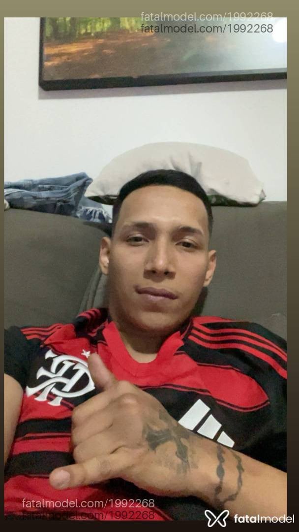 Acompanhante homem morena (o) de olhos pretos - Fabricio