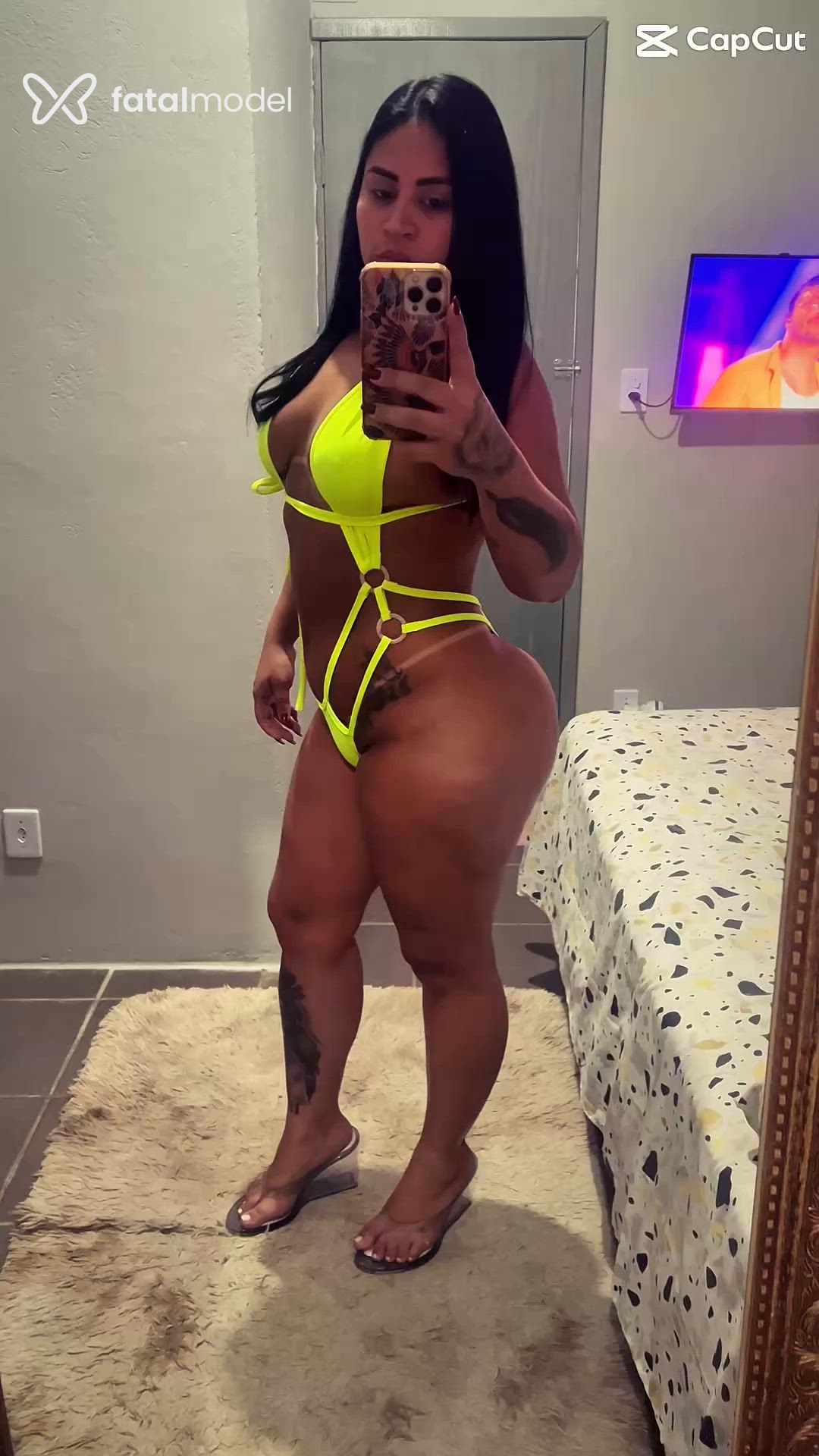 Acompanhante mulher morena (o) de olhos castanhos - Barbara Oliveira