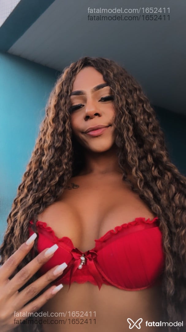 Acompanhante travesti morena (o) de olhos pretos em Uberlândia - Jéssica Alves