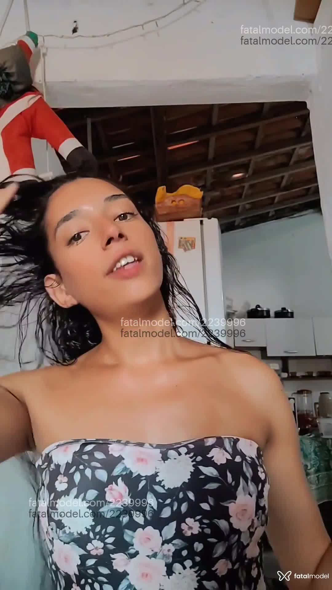 Acompanhante mulher trans morena (o) de olhos castanhos em São Paulo - Lorrany
